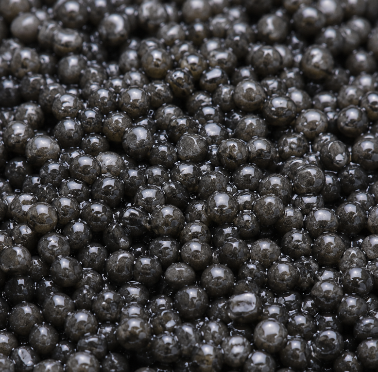 Gros plan des perles de Caviar Sevruga